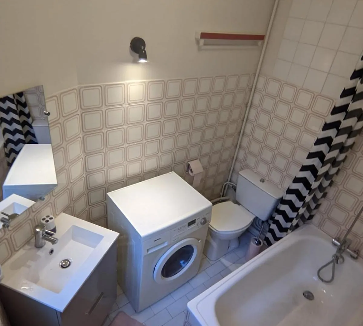 Apartment 2 Steps From Montmartre Paris
