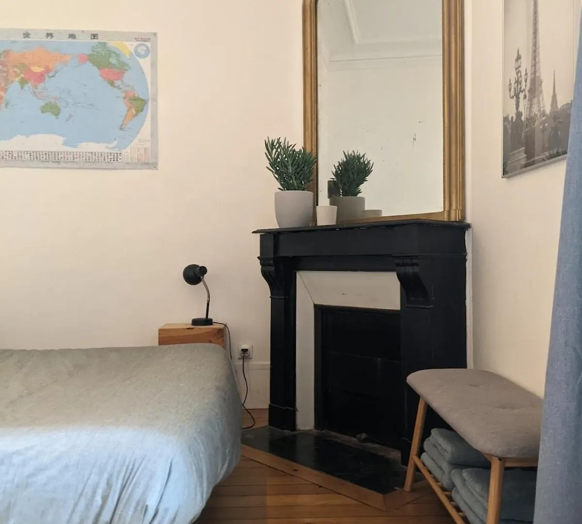 Apartment 2 Steps From Montmartre Paris